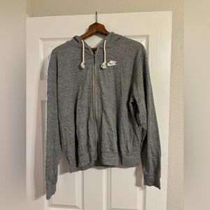 Nike Women’s full zip hoodie, Size Medium